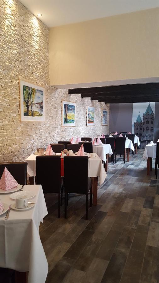 Hotel Zur Traube Freyburg Εξωτερικό φωτογραφία