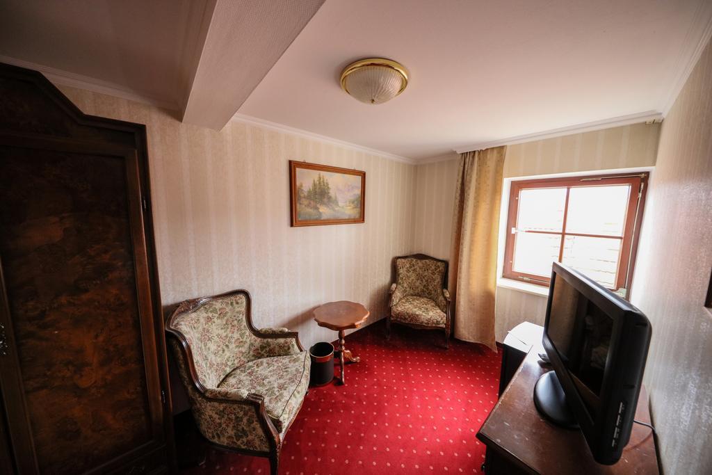 Hotel Zur Traube Freyburg Εξωτερικό φωτογραφία