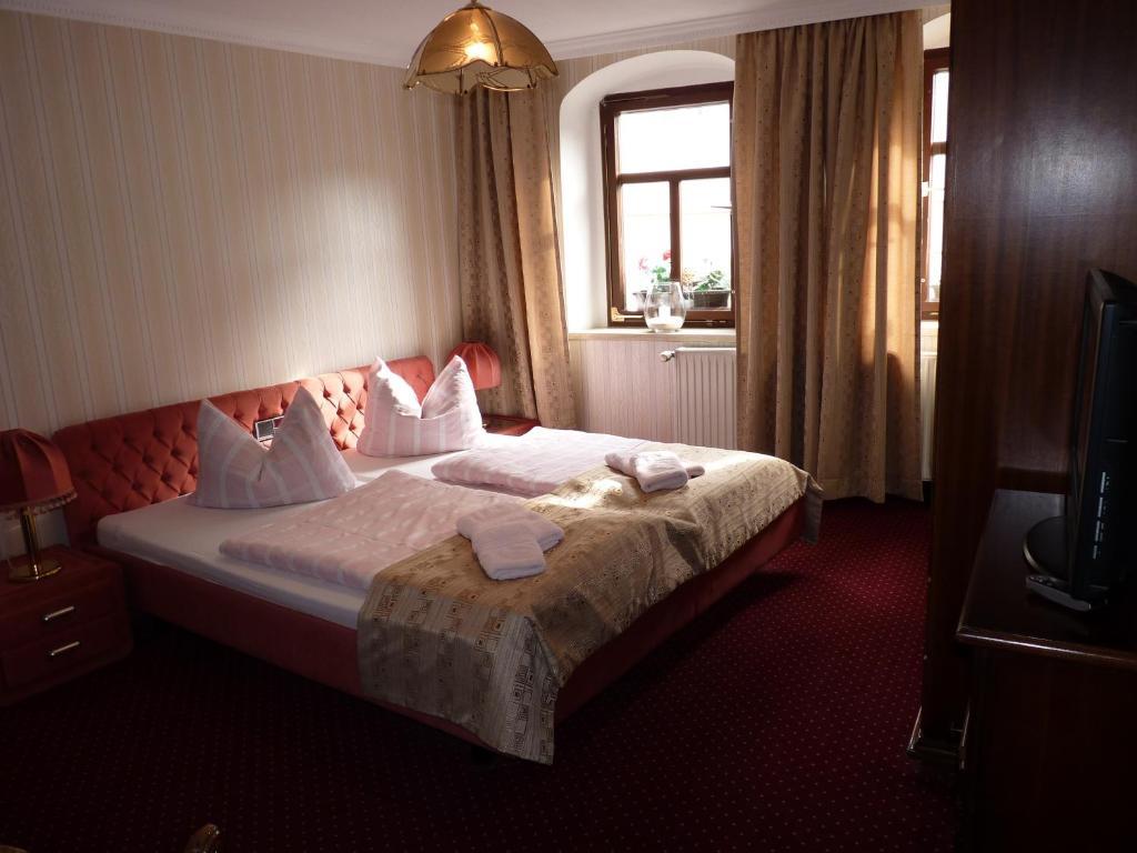 Hotel Zur Traube Freyburg Δωμάτιο φωτογραφία